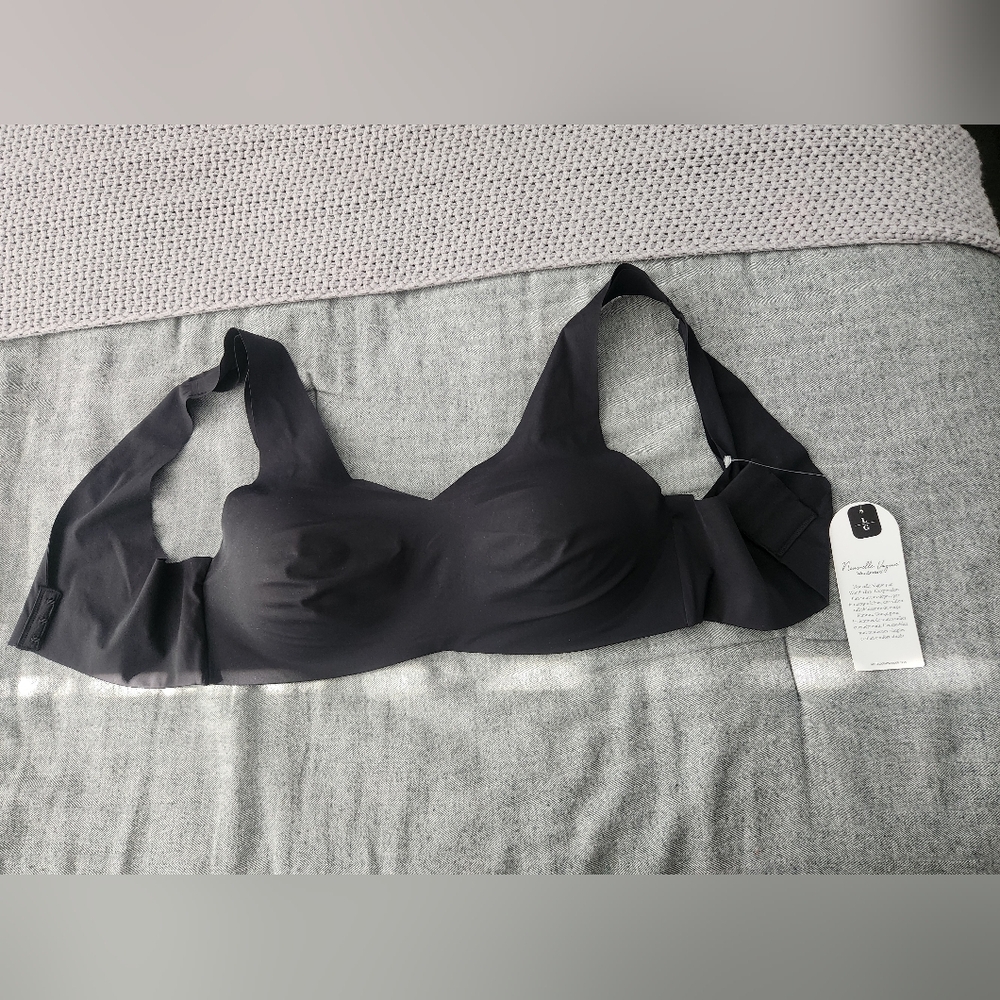 Wonderbra Black Women's Bra